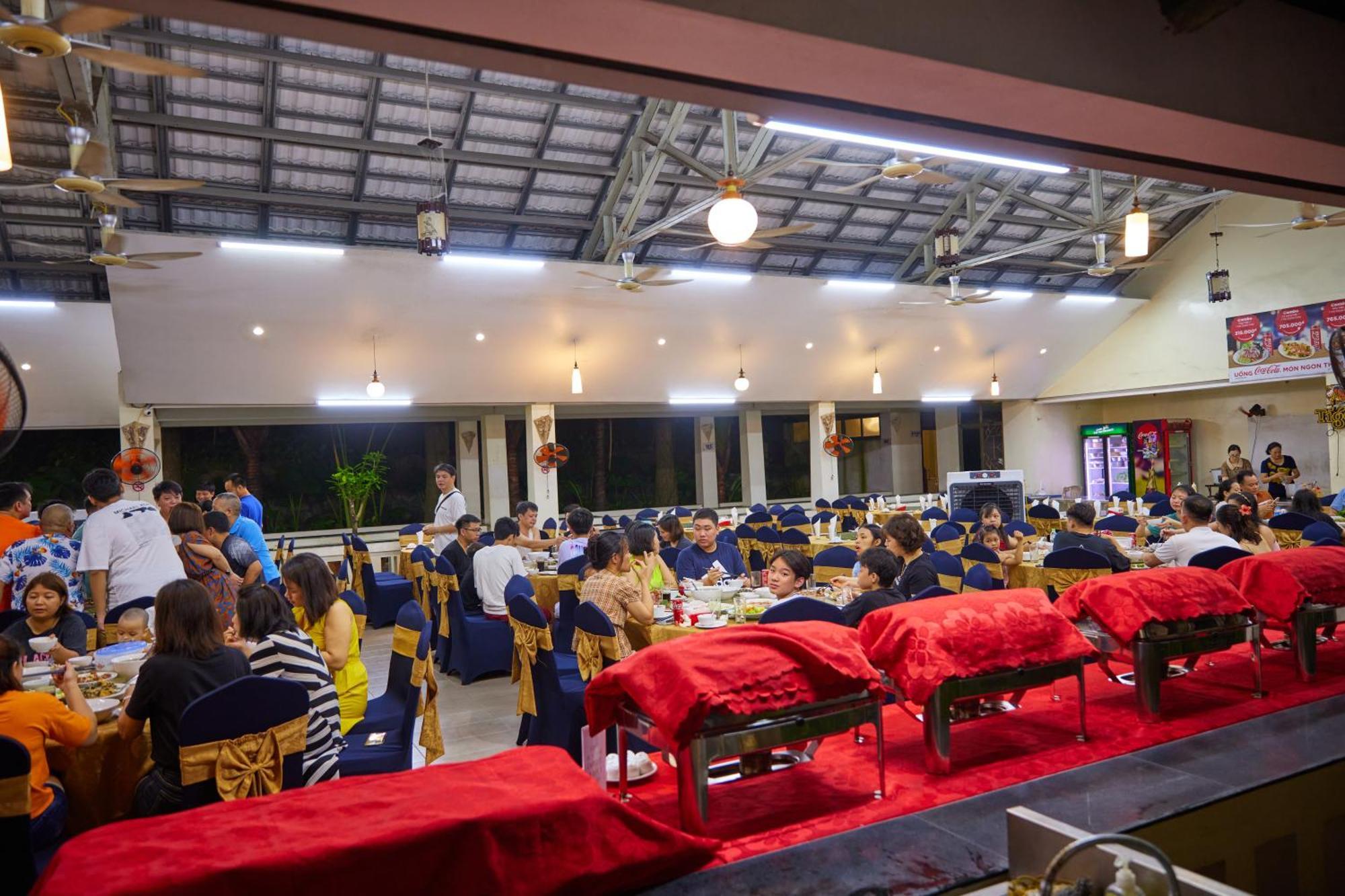Hotel Gieng Ngoc Sea Moutain View Cat Ba Dong Khe Sau Exterior foto